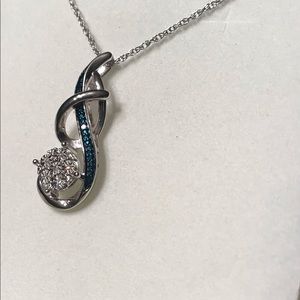 Kay Jewelers 925 white and green stone twist necklace 18" chain